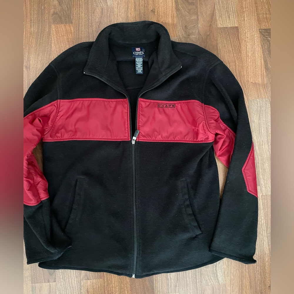 Men’s Chaps zip-up coat. Excellent condition. CL. Black and red.